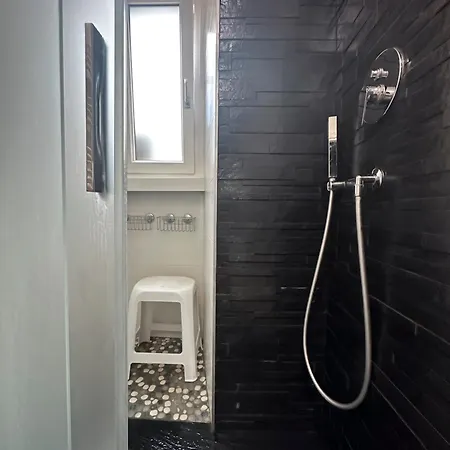 Unexpected - Spacious Modern Rome